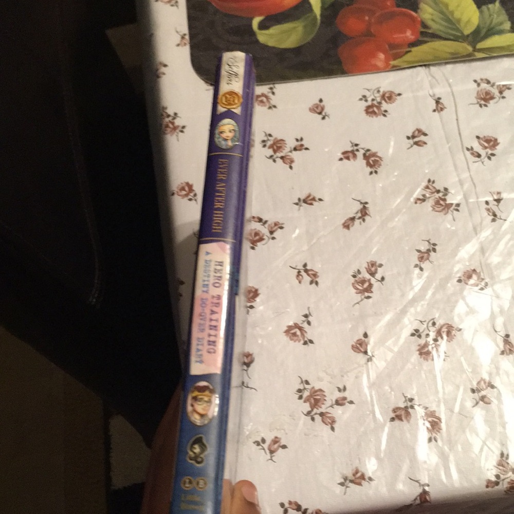 books - Picture 3 of 4
